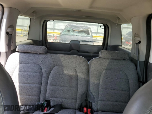 2002 Ford Explorer XLS with VIN 1FMZU62EX2ZA07586, listed as a Copart auction lot 58059385 with 260,091 mi miles and Salvage title. Bid and sale history available at DreamBid. Image 10.