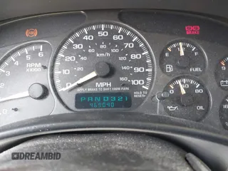 2002 Chevrolet Suburban LS with VIN 3GNEC16Z92G208330, listed as a IAAI auction lot 41907799 with 469,040 mi miles and . Bid and sale history available at DreamBid. Image 7.