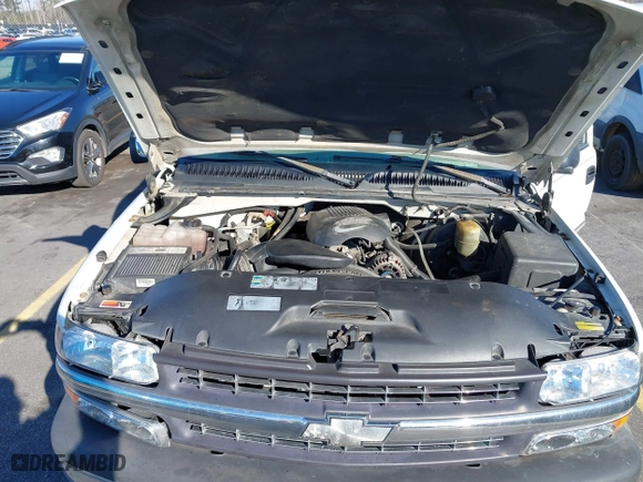 2002 Chevrolet Silverado 1500 LS with VIN 1GCEK19TX2Z263291, listed as a IAAI auction lot 41660712 with 370,064 mi miles. Bid and sale history available at carsss.com. Image 10.
