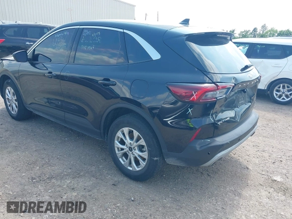 2024 Ford Escape Active with VIN 1FMCU9GN3RUA23622, listed as a IAAI auction lot 42133705 with 29,071 mi miles and . Bid and sale history available at DreamBid. Image 3.