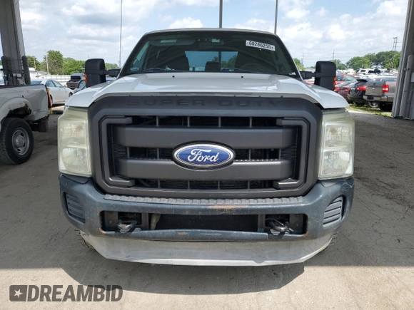 2011 Ford F-250 XL with VIN 1FT7W2B64BEA42879, listed as a Copart auction lot 60286255 with 349,694 mi miles and Clean title. Bid and sale history available at DreamBid. Image 5.