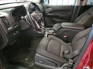 2018 GMC Canyon 4WD SLE z VIN 1GTG6CENXJ1132259, wystawiony jako Copart lot #49834865 z przebiegiem 88 262 mil mil oraz Szkoda całkowita • Salvage title. Historia ofert i sprzedaży dostępna na DreamBid. Obrazek 7.