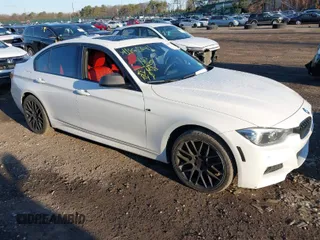 2018 BMW 3 Series 330i xDrive with VIN WBA8D9G59JNU69716, listed as a IAAI auction lot 41881341 with 80,267 mi miles. Bid and sale history available at carsss.com. Image 1.