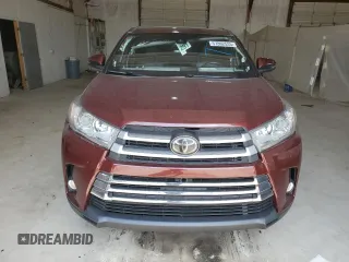 2018 Toyota Highlander SE with VIN 5TDKZRFH5JS267732, listed as a Copart auction lot 57862535 with 116,980 mi miles and Salvage title. Bid and sale history available at DreamBid. Image 5.