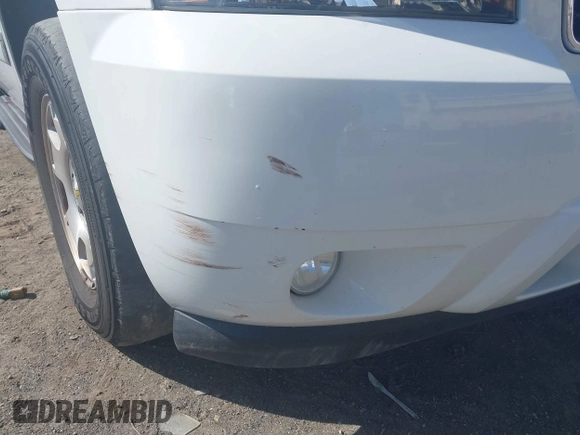 2014 Chevrolet Tahoe LT with VIN 1GNSCBE06ER233105, listed as a IAAI auction lot 41753190 with 161,056 mi miles and . Bid and sale history available at DreamBid. Image 18.
