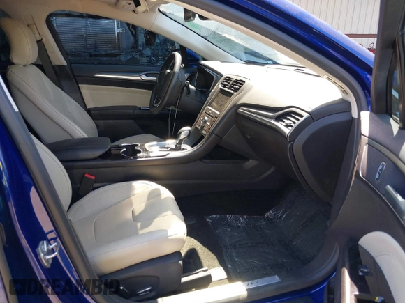 2016 Ford Fusion Titanium with VIN 3FA6P0K96GR357006, listed as a IAAI auction lot 39820940 with 24,898 mi miles. Bid and sale history available at carsss.com. Image 5.