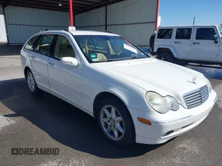 2003 Mercedes-Benz C 240 z VIN WDBRH81J13F388541, wystawiony jako IAAI lot #41621899 z przebiegiem 176 591 mil mil oraz . Historia ofert i sprzedaży dostępna na DreamBid. Obrazek 1.