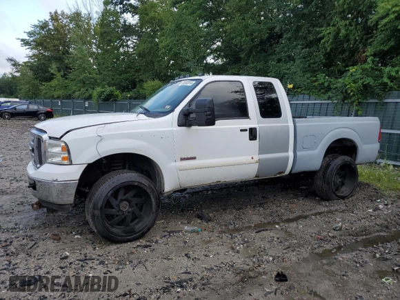 2005 Ford Super Duty F-250 XL with VIN 1FTSX21P15EA43770, listed as a Copart auction lot 65892814 with 136,698 mi miles and Salvage Title. Bid and sale history available at carsss.com. Image 1.
