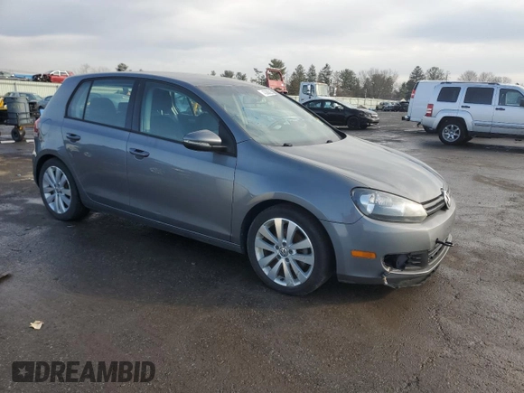 2014 Volkswagen Golf TDI w/Sunroof & Nav z VIN WVWDM7AJXEW005037, wystawiony jako Copart lot #43380895 z przebiegiem Nie podano mil oraz Czysty tytuł • Clean title. Historia ofert i sprzedaży dostępna na DreamBid. Obrazek 4.