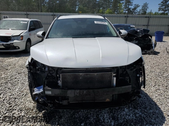 2022 Hyundai Tucson SEL with VIN 5NMJF3AE2NH005982, listed as a Copart auction lot 52438945 with 52,636 mi miles and Salvage Title. Bid and sale history available at DreamBid. Image 5.