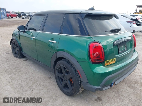 2022 MINI Hardtop 4 Door Cooper z VIN WMW33DK04N2P84250, wystawiony jako IAAI lot #42059692 z przebiegiem 34 238 mil mil oraz . Historia ofert i sprzedaży dostępna na DreamBid. Obrazek 3.