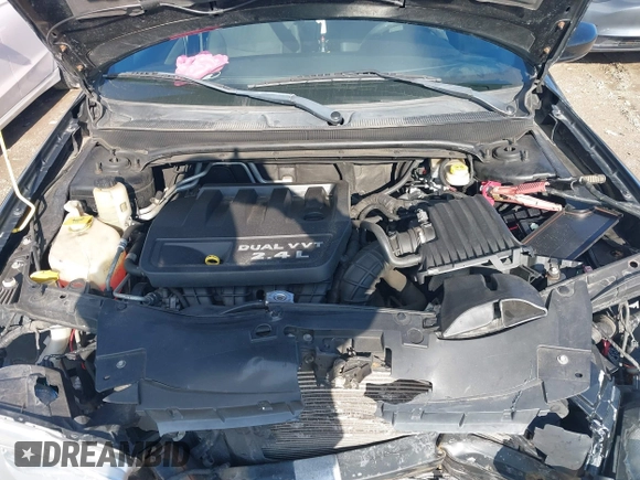 2011 Chrysler 200 LX with VIN 1C3BC4FB6BN568036, listed as a IAAI auction lot 41192409 with 135,353 mi miles. Bid and sale history available at carsss.com. Image 10.