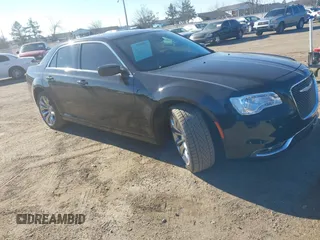 2018 Chrysler 300 Touring with VIN 2C3CCAAG4JH275216, listed as a IAAI auction lot 41310309 with 101,987 mi miles. Bid and sale history available at carsss.com. Image 1.