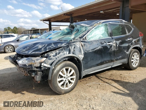 2019 Nissan Rogue SV with VIN KNMAT2MV4KP552365, listed as a Copart auction lot 48918195 with 70,767 mi miles and Salvage Title. Bid and sale history available at carsss.com. Image 1.