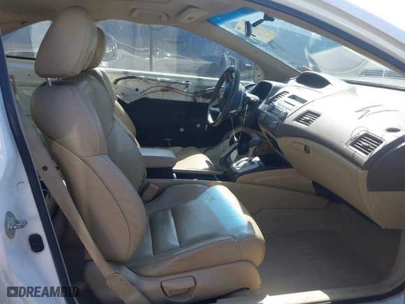 2008 Honda Civic Cpe EX-L with VIN 2HGFG12918H551571, listed as a IAAI auction lot 41911760 with 167,524 mi miles. Bid and sale history available at carsss.com. Image 5.