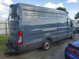 2019 Ford Transit with VIN 1FTYR3XM5KKB17700, listed as a Copart auction lot 74480644 with 60,140 mi miles and Salvage title. Bid and sale history available at DreamBid. Image 3.