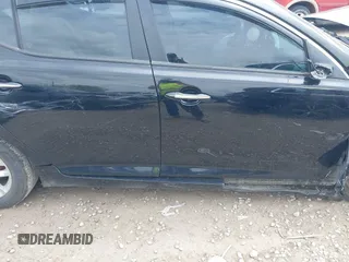 2013 Kia Optima LX z VIN 5XXGM4A71DG237574, wystawiony jako IAAI lot #42128874 z przebiegiem 127 114 mil mil oraz . Historia ofert i sprzedaży dostępna na DreamBid. Obrazek 13.