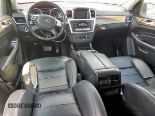 2012 Mercedes-Benz M 350 z VIN 4JGDA5HBXCA052165, wystawiony jako Copart lot #59205345 z przebiegiem 178 348 mil mil oraz Czysty tytuł • Clean title. Historia ofert i sprzedaży dostępna na DreamBid. Obrazek 8.