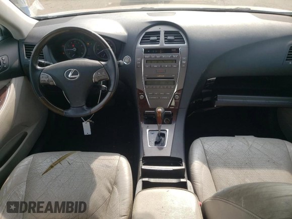 2010 Lexus ES 330 z VIN JTHBK1EG6A2371294, wystawiony jako Copart lot #60671445 z przebiegiem 186 935 mil mil oraz Szkoda całkowita • Salvage title. Historia ofert i sprzedaży dostępna na DreamBid. Obrazek 8.