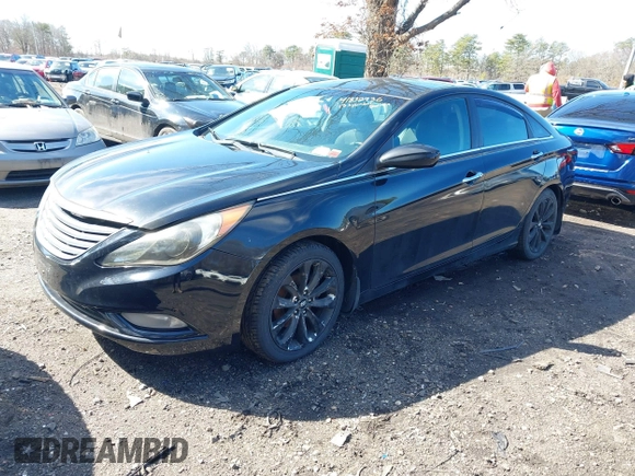 2013 Hyundai Sonata Limited with VIN 5NPEC4AC6DH652692, listed as a IAAI auction lot 41832936 with 209,189 mi miles and . Bid and sale history available at DreamBid. Image 2.