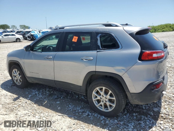 2016 Jeep Cherokee Latitude with VIN 1C4PJMCS9GW199329, listed as a Copart auction lot 61696245 with 62,280 mi miles and Salvage title. Bid and sale history available at DreamBid. Image 2.