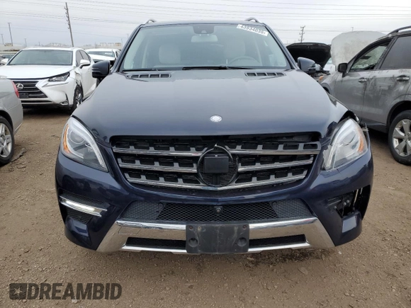 2015 Mercedes-Benz M 400 with VIN 4JGDA5GB3FA514815, listed as a Copart auction lot 43934035 with 90,250 mi miles and Salvage Title. Bid and sale history available at DreamBid. Image 5.