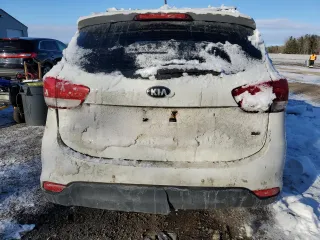 2014 Kia Rondo LX with VIN KNAHT8A37E7040802, listed as a Copart auction lot 83599184 with 199,209 mi miles and Clean Title. Bid and sale history available at carsss.com. Image 6.