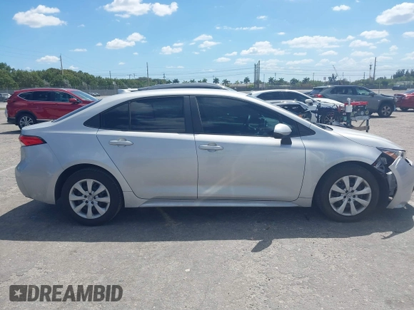 2020 Toyota Corolla LE with VIN 5YFEPRAEXLP125579, listed as a IAAI auction lot 41840413 with 65,672 mi miles. Bid and sale history available at carsss.com. Image 13.