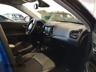 2019 Jeep Compass Latitude with VIN 3C4NJDBB7KT741048, listed as a IAAI auction lot 41597839 with 59,431 mi miles and . Bid and sale history available at DreamBid. Image 5.