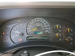 2005 Chevrolet Tahoe Z71 with VIN 1GNEC13T65R212159, listed as a Copart auction lot 52050315 with 233,850 mi miles and Salvage Title. Bid and sale history available at carsss.com. Image 9.