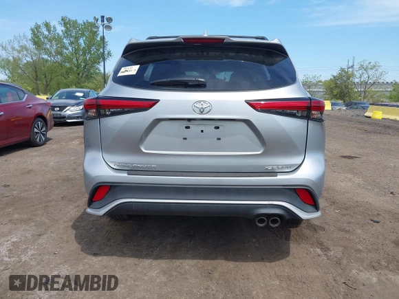 2023 Toyota Highlander L with VIN 5TDKDRBH3PS001588, listed as a IAAI auction lot 42139254 with 21,399 mi miles and . Bid and sale history available at DreamBid. Image 16.