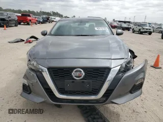2020 Nissan Altima 2.5 S with VIN 1N4BL4BV7LC117647, listed as a Copart auction lot 48410185 with 71,787 mi miles and Salvage Title. Bid and sale history available at carsss.com. Image 5.
