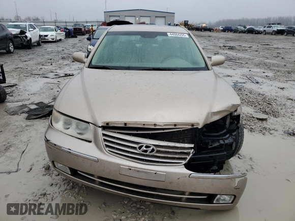 2006 Hyundai Azera SE with VIN KMHFC46F96A061818, listed as a Copart auction lot 44084205 with 83,779 mi miles and Salvage title. Bid and sale history available at DreamBid. Image 5.