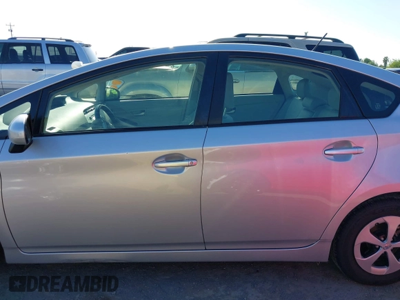 2015 Toyota Prius Four z VIN JTDKN3DU4F0422967, wystawiony jako IAAI lot #42279662 z przebiegiem 41 167 mil mil oraz . Historia ofert i sprzedaży dostępna na DreamBid. Obrazek 15.