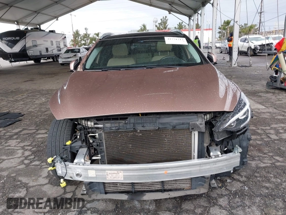 2017 Infiniti QX30 z VIN SJKCH5CP0HA021221, wystawiony jako IAAI lot #41771213 z przebiegiem 88 351 mil mil oraz . Historia ofert i sprzedaży dostępna na DreamBid. Obrazek 13.