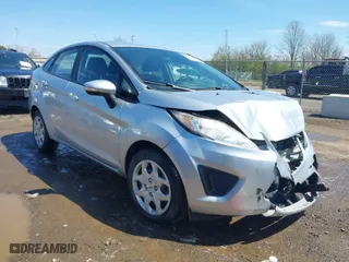 2013 Ford Fiesta SE with VIN 3FADP4BJ7DM207522, listed as a IAAI auction lot 41962314 with 191,550 mi miles. Bid and sale history available at carsss.com. Image 1.