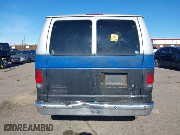 2008 Ford Econoline Passenger XL with VIN 1FBNE31L88DA20555, listed as a IAAI auction lot 38737871 with 118,265 mi miles. Bid and sale history available at carsss.com. Image 15.