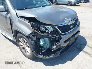 2014 Kia Sorento EX with VIN 5XYKU4A74EG498074, listed as a IAAI auction lot 42136870 with 128,142 mi miles. Bid and sale history available at carsss.com. Image 12.