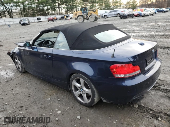 2008 BMW 1 Series 135i z VIN WBAUN93518VF56573, wystawiony jako Copart lot #85492504 z przebiegiem 132 979 mil mil oraz Szkoda całkowita • Salvage title. Historia ofert i sprzedaży dostępna na DreamBid. Obrazek 2.
