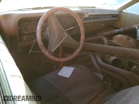 1974 Dodge Charger z VIN WH23G4G119455, wystawiony jako Copart lot #57183165 z przebiegiem 79 597 mil mil oraz Szkoda całkowita • Salvage title. Historia ofert i sprzedaży dostępna na DreamBid. Obrazek 8.