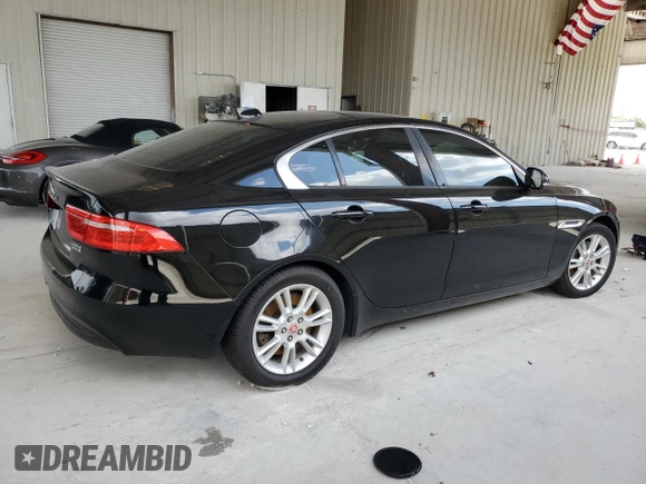 2018 Jaguar XE 20d Premium with VIN SAJAJ4FN5JCP22058, listed as a Copart auction lot 55049165 with 92,408 mi miles and Clean Title. Bid and sale history available at carsss.com. Image 3.