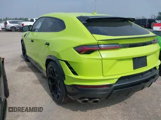 2024 Lamborghini Urus Performante z VIN ZPBUC3ZL1RLA32922, wystawiony jako IAAI lot #41561732 z przebiegiem 52 mil mil oraz . Historia ofert i sprzedaży dostępna na DreamBid. Obrazek 3.
