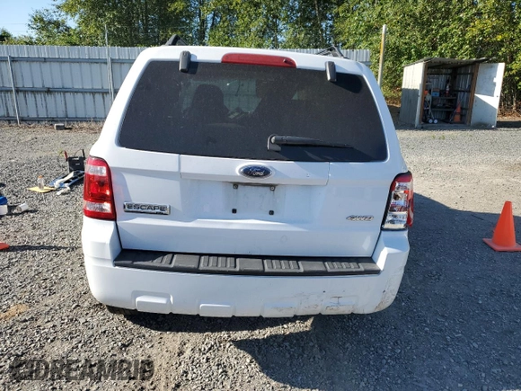 2008 Ford Escape XLT with VIN 1FMCU931X8KD06256, listed as a Copart auction lot 64872075 with 224,332 mi miles and Salvage title. Bid and sale history available at DreamBid. Image 6.