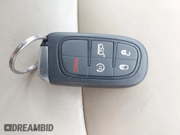 2016 Jeep Cherokee Limited z VIN 1C4PJMDS7GW131643, wystawiony jako IAAI lot #42729800 z przebiegiem 96 262 mil mil oraz . Historia ofert i sprzedaży dostępna na DreamBid. Obrazek 11.