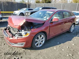 2016 Volvo V60 T5 Drive-E Premier with VIN YV140MEK5G1294075, listed as a Copart auction lot 43896835 with 53,055 mi miles and Salvage Title. Bid and sale history available at carsss.com. Image 1.
