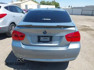 2007 BMW 3 Series 328xi z VIN WBAVC73587KP33390, wystawiony jako IAAI lot #42465688 z przebiegiem 144 423 mil mil oraz . Historia ofert i sprzedaży dostępna na DreamBid. Obrazek 16.