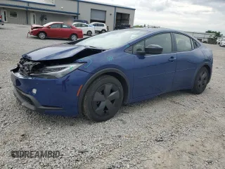 2024 Toyota Prius LE z VIN JTDACAAU2R3035010, wystawiony jako Copart lot #57269485 z przebiegiem 20 370 mil mil oraz Szkoda całkowita • Salvage title. Historia ofert i sprzedaży dostępna na DreamBid. Obrazek 1.