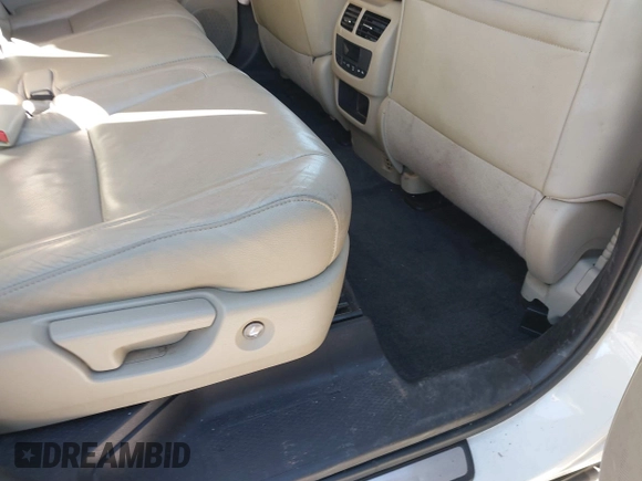 2014 Acura MDX with VIN 5FRYD3H22EB007473, listed as a IAAI auction lot 41269602 with 264,872 mi miles. Bid and sale history available at carsss.com. Image 8.