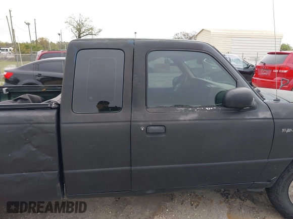 2001 Ford Ranger XLT Appearance with VIN 1FTYR14E01PA31441, listed as a IAAI auction lot 41654167 with 137,033 mi miles. Bid and sale history available at carsss.com. Image 13.