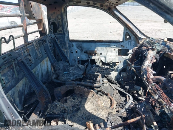 2009 Chevrolet Silverado 3500HD z VIN 1GCHK74K49F147305, wystawiony jako IAAI lot #42051326 z przebiegiem Nie podano mil oraz . Historia ofert i sprzedaży dostępna na DreamBid. Obrazek 5.